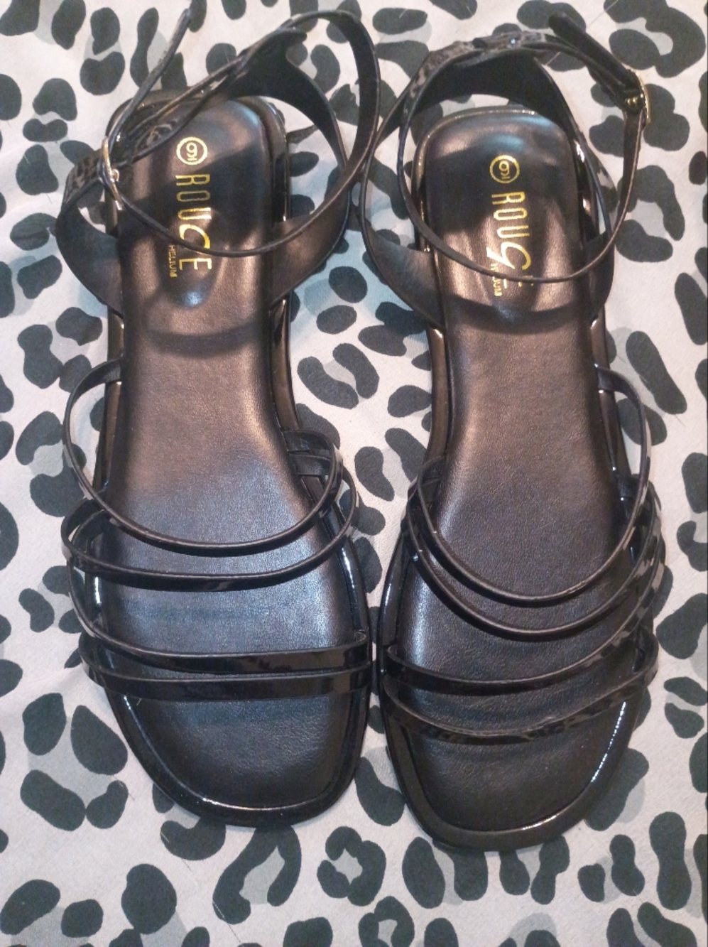 NEW Rouge Helium Black Patent Strappy Buckle Heeled Sandals 9